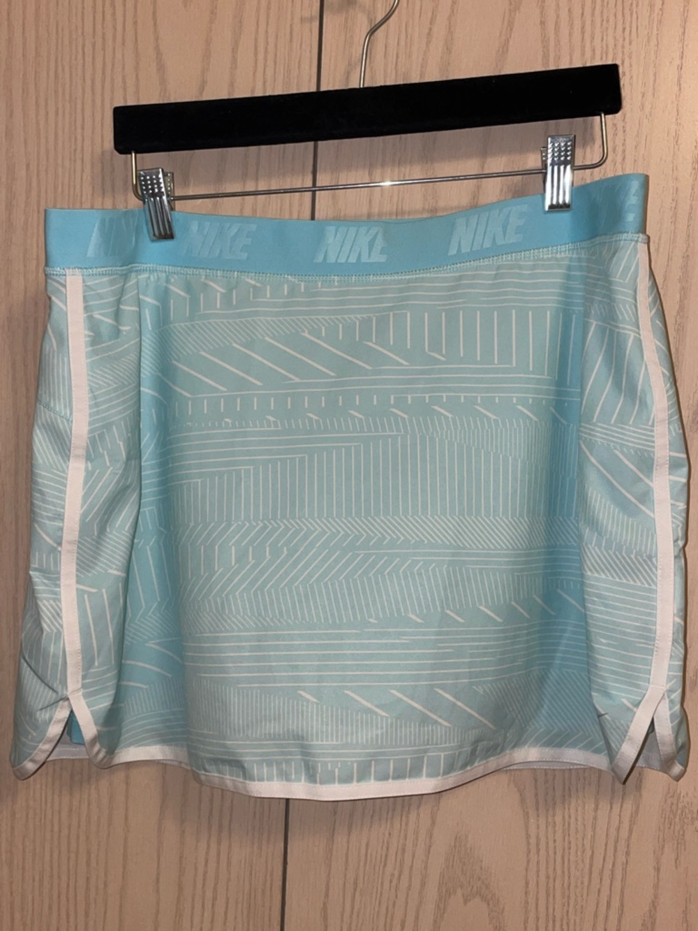 Nike Golf Light Blue with White Geometric XL Skirt Skort